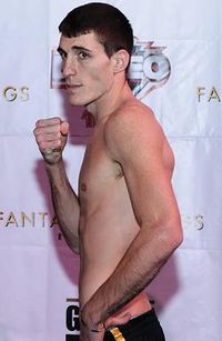 Delray Raines boxer