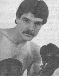 Toni Alba boxer