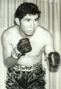 Ruben Vasquez boxer