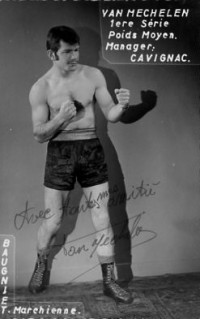 Julien Van Mechelen boxer
