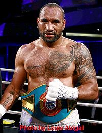 Solomon Haumono boxeur