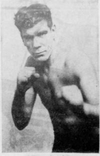 Arnold Deer boxer