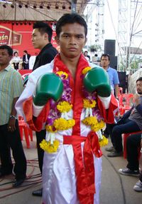 Boonsom Yamsiri boxer