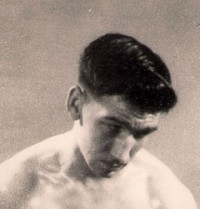 Peter Fallon boxer