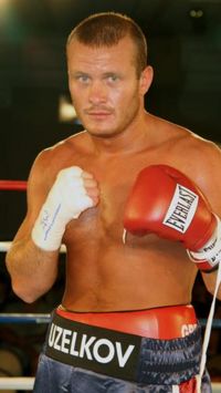 Vyacheslav Uzelkov boxeur