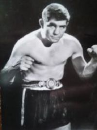 Michel Vinot boxer