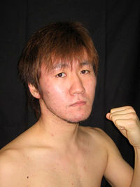 Ryoji Okahata boxeur