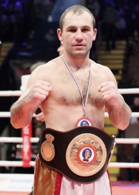 Volodymyr Kravets boxeador