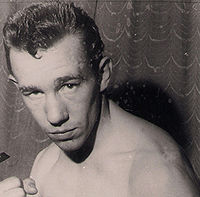 Derek Lloyd boxeador