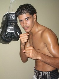 Jorge Luis Teron boxer