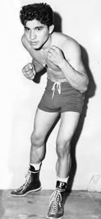 Jose Luis Pimentel boxer