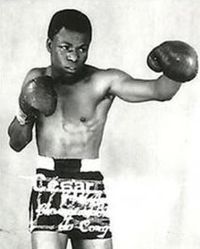 Cesar Sinda boxer
