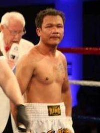 Terdchai Doungmontree boxer