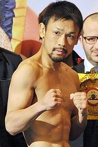 Satoshi Hosono boxer