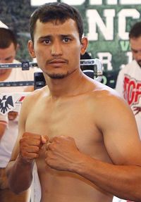 Jose Quintero Velarde boxer