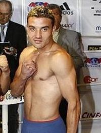 Ionut Trandafir boxer