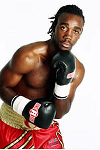 Deandre Latimore boxer