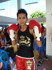 Siriporn Taweesuk boxeador