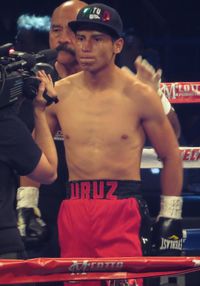 Arturo Uruzquieta boxer