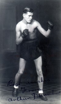 Arthur Danahar boxer