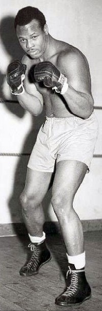 Aaron Wilson boxer