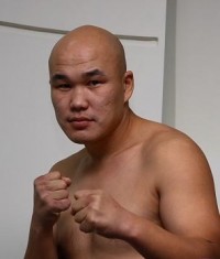 Talgat Dosanov boxer