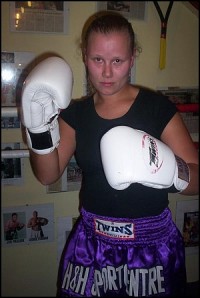 Danielle Camerling boxer