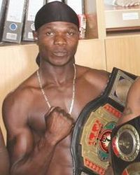 Tommy Nakashimba boxeur