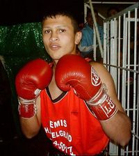 Ezequiel Alberto Tevez boxeador
