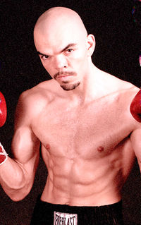 Joe Pineault boxer