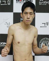 Hak Sun Choi boxer