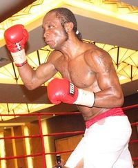 Albinius Felesianu boxer