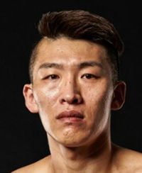 Shin Yong Kim boxer