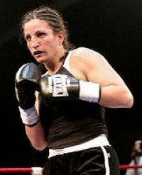 Nathalie Toro boxer