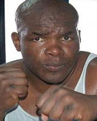 Jaime Quinonez boxer