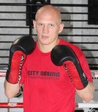 Denis Grachev boxer