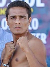 Alejandro Ochoa boxer
