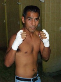 Hugo Orlando Gomez boxer