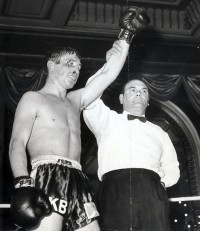 Harry Gibbs boxeur