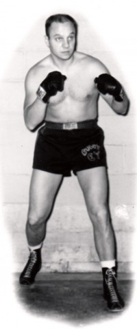 Eric Young boxeur