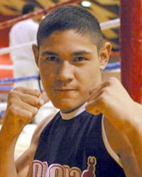 Rogelio Medina boxer