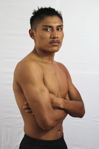 Luis May boxeur