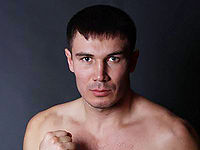 Roman Simakov boxeur
