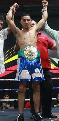 Oswaldo Castro boxer