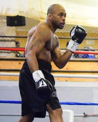Dwayne Shelton boxeur