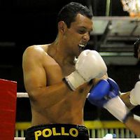 Andres Bustamante boxeur