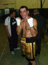 Job Roberto Joel Mazeo boxeur