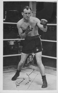 Ronnie James boxer