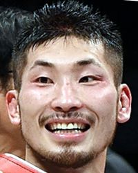 Ryosuke Iwasa boxer