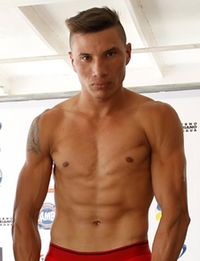 Sandro Hernandez boxer